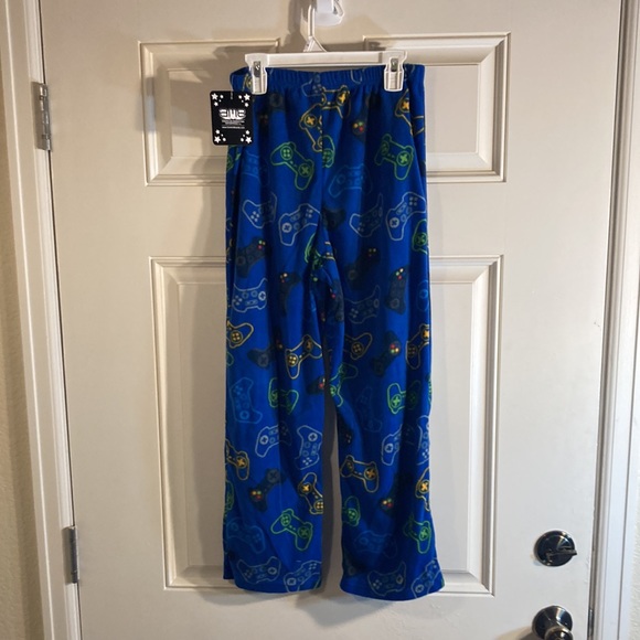 Video Game Controller pajama pants - Picture 5 of 7